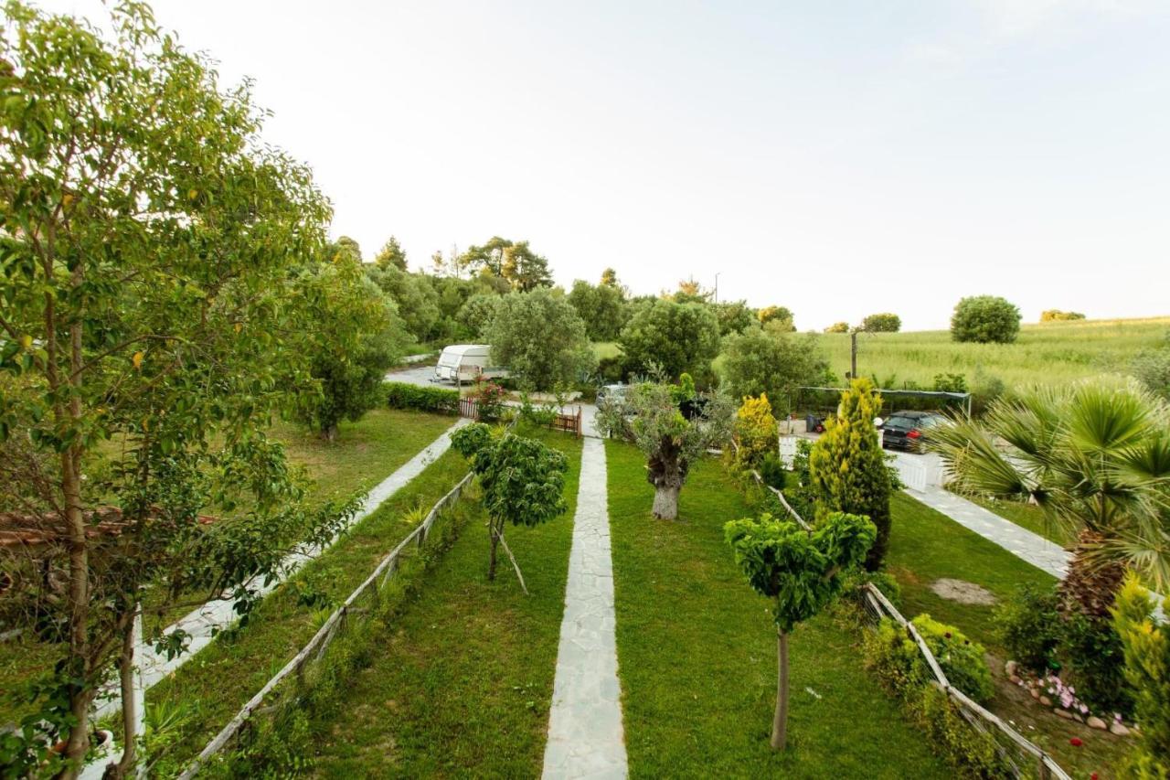 Villa Pino Pueblo Paliouri Exterior foto